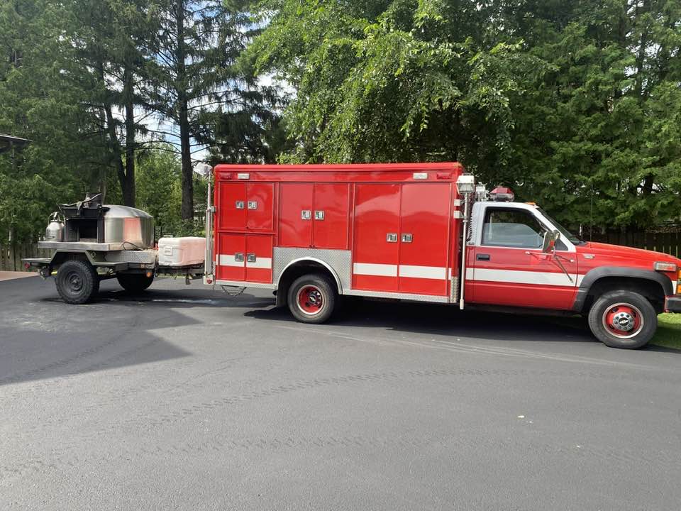 Kyes Guys Pizza truck and mobile oven